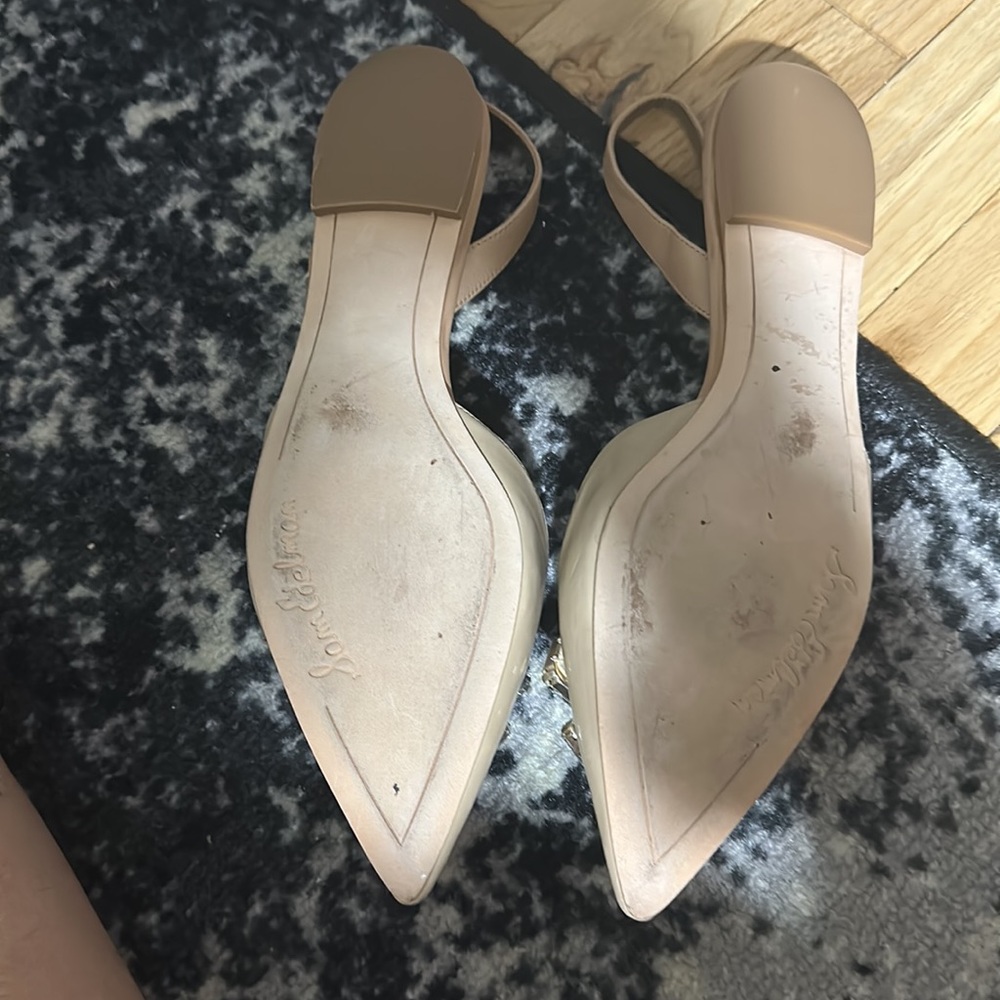 Sandals - Picture 2 of 2